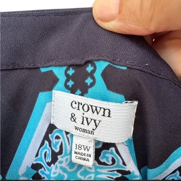 Crown & Ivy Blue Geometric Tunic Dress size 18W - Picture 2 of 7